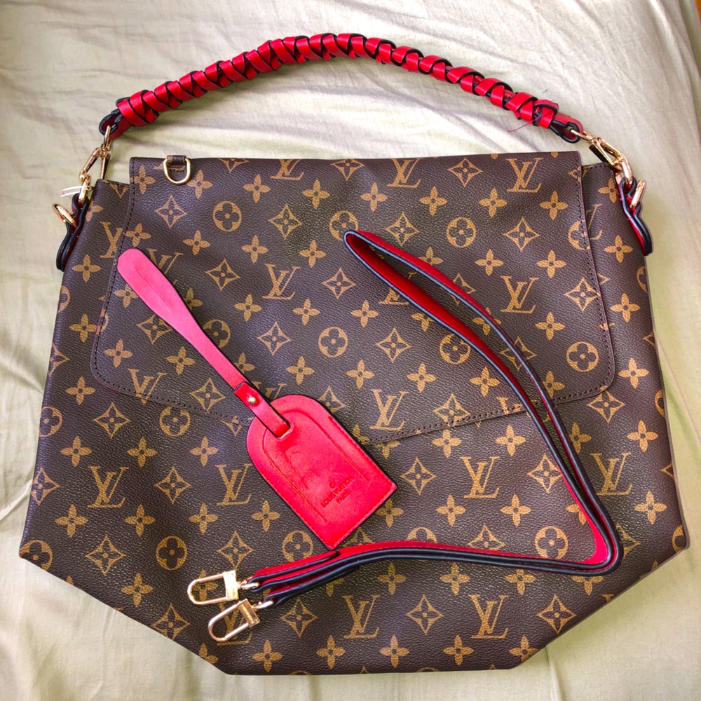 Louis Vuitton😉